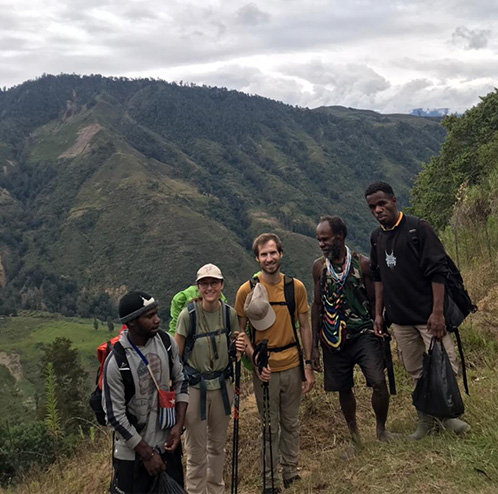 Trekking Di Pegunungan Wamena dan Lanny Suku